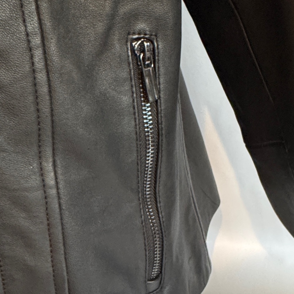 BADGLEY MISCHKA Women's Black Leather Jacket - Picture 14 of 15